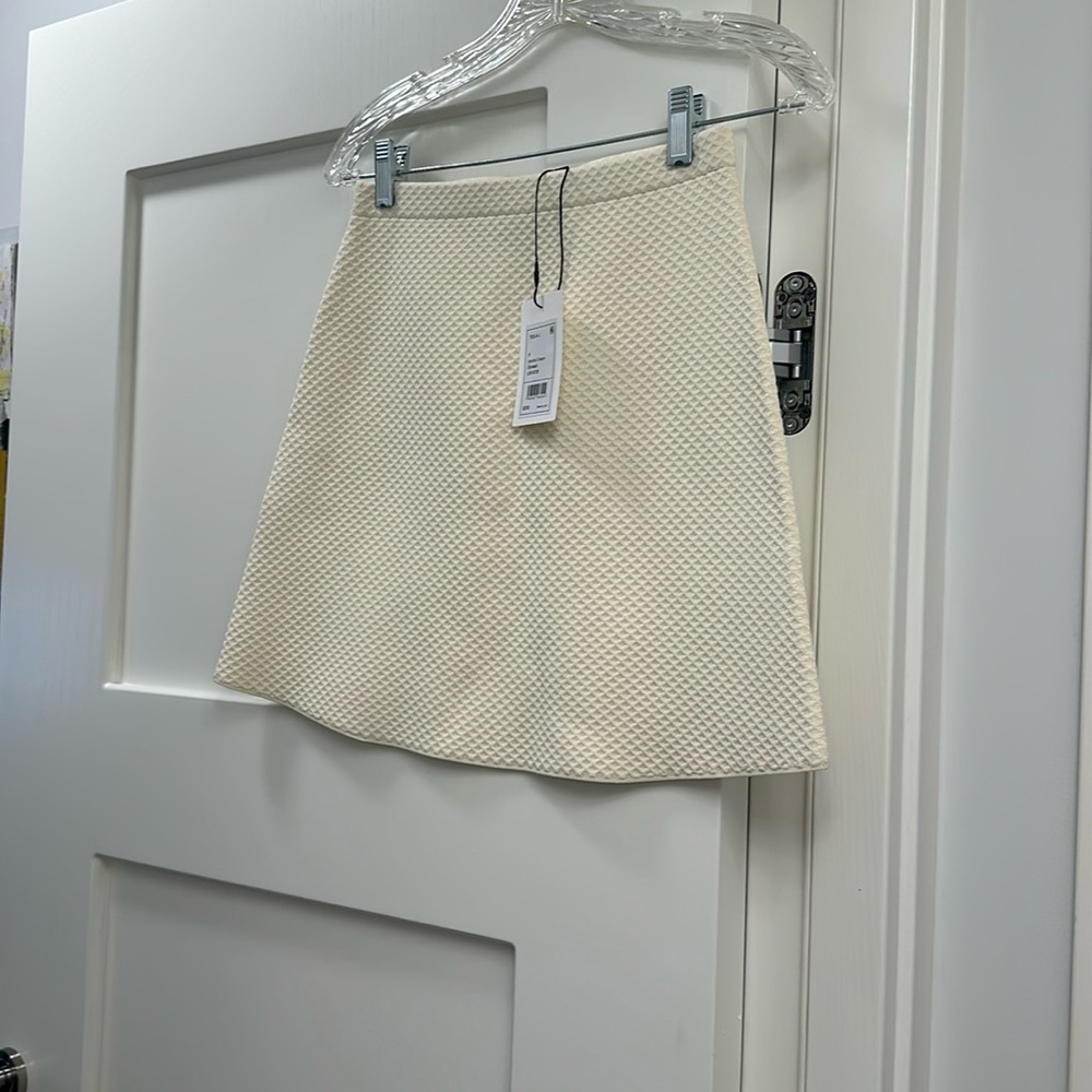 Theory Vanilla Cream skirt
